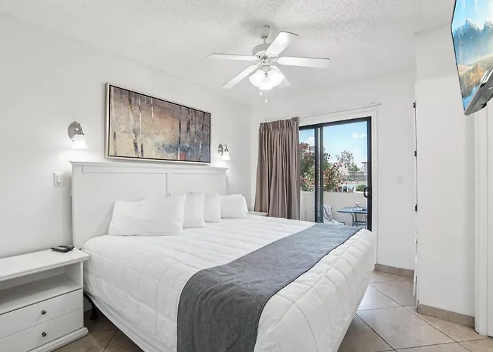 220 Fully Furnished, Wifi Included Scottsdale